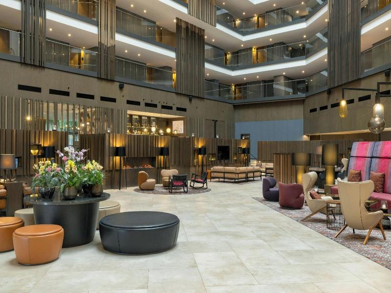 Sheraton Grand Tbilisi Metechi Palace image