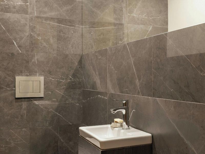 Sheraton Grand Tbilisi Metechi Palace image