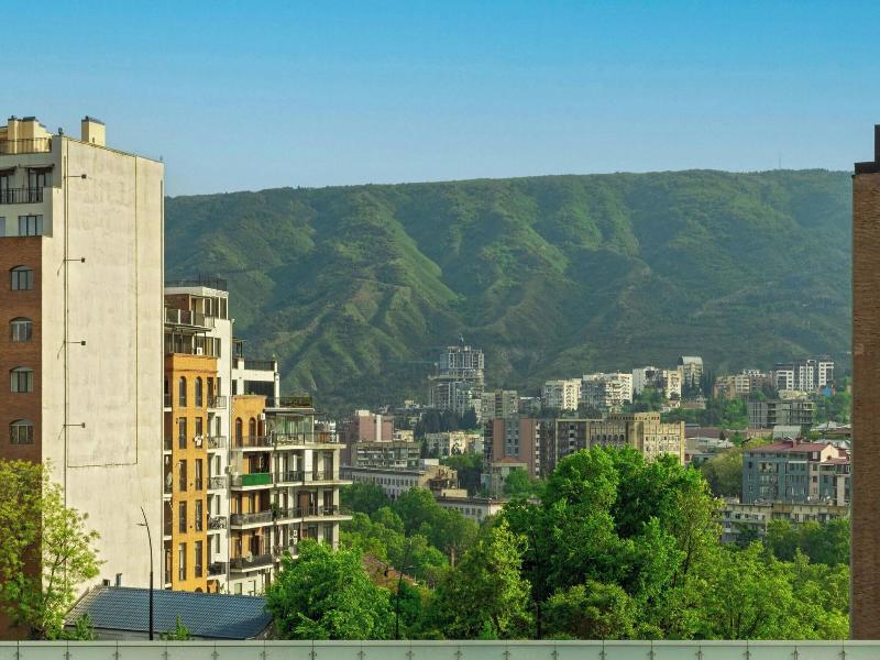 Sheraton Grand Tbilisi Metechi Palace image