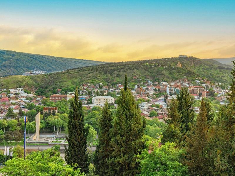 Sheraton Grand Tbilisi Metechi Palace image