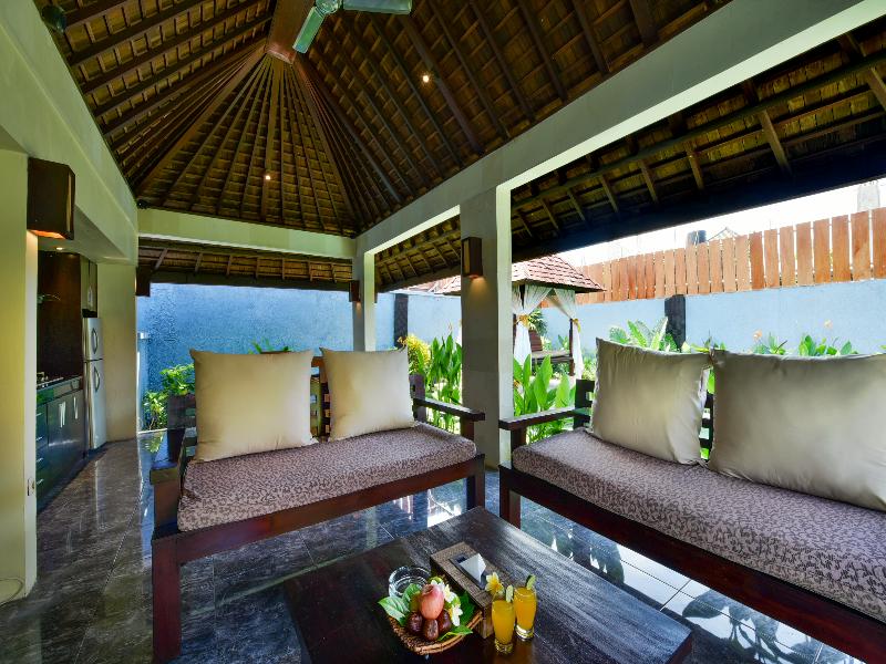 The Khayangan Dreams Villa Umalas 4