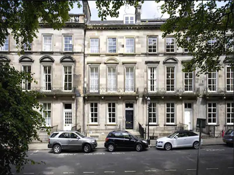 Clarendon Luxury Apartments image