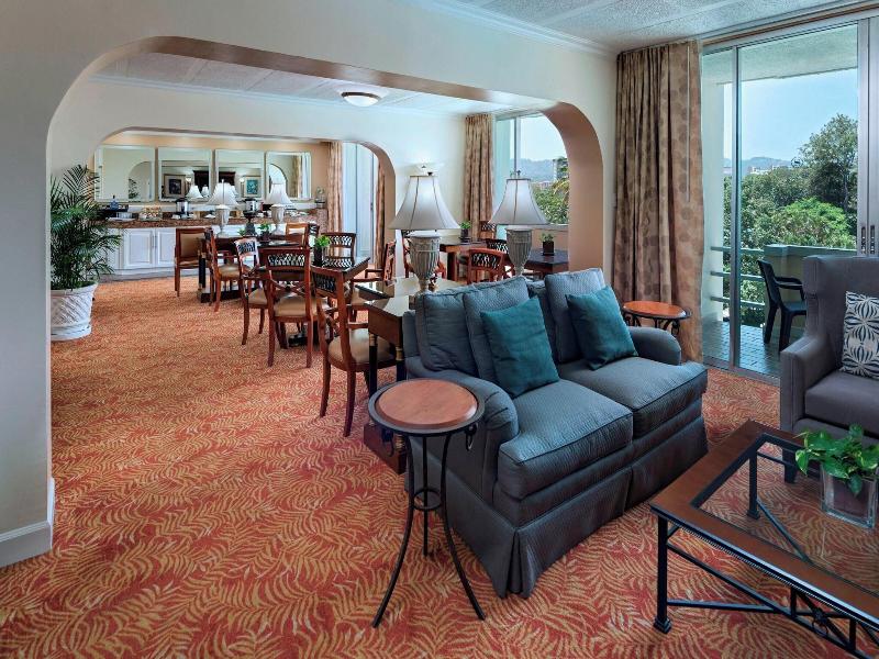 Sheraton Presidente image