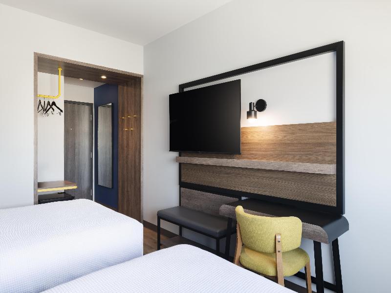 Tru By Hilton Saltillo image