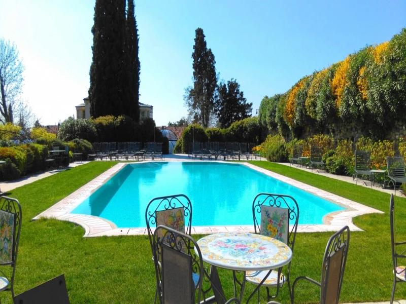 Byblos Art Hotel Villa Amistà image