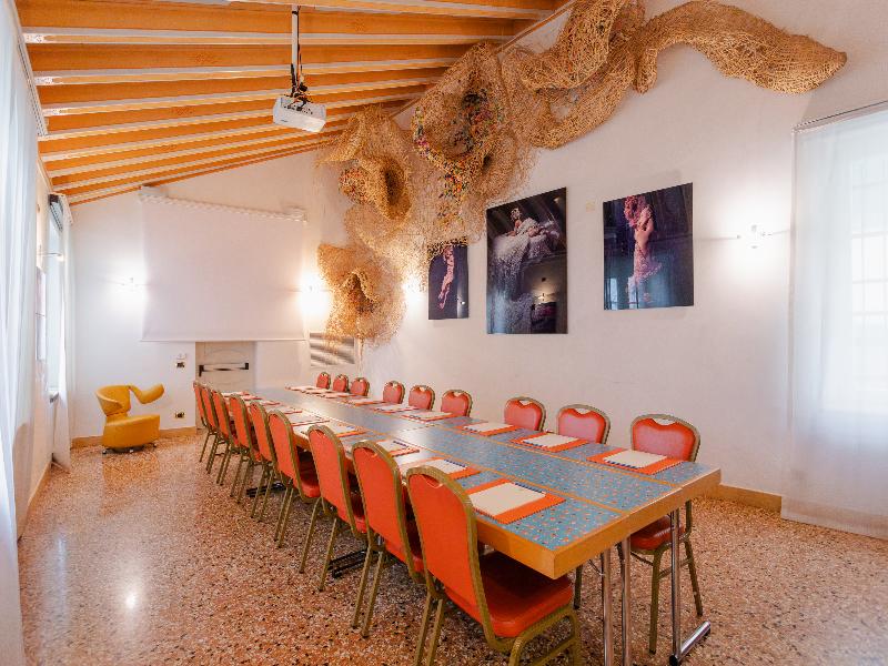 Byblos Art Hotel Villa Amistà image