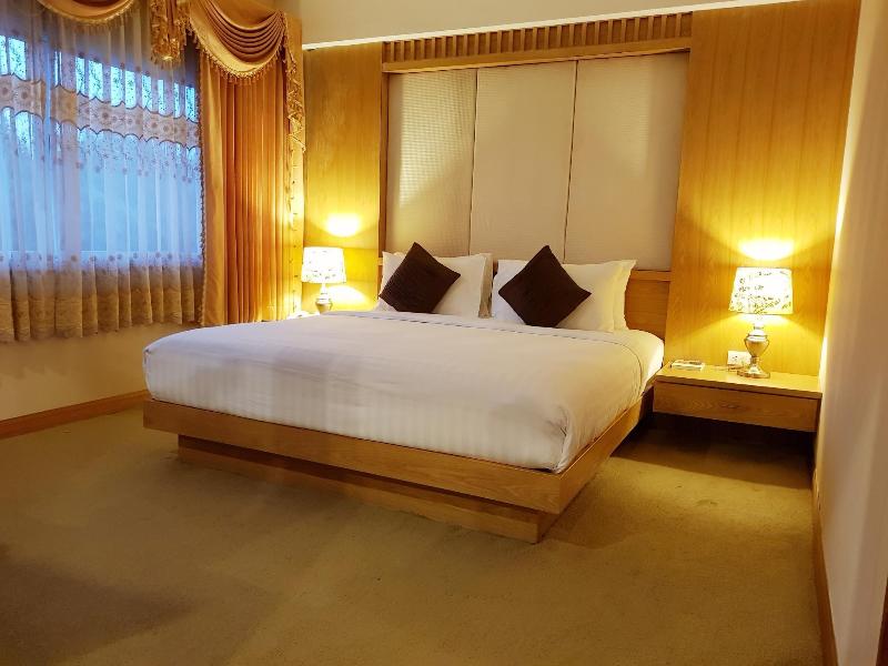 Major Grand Hotel image