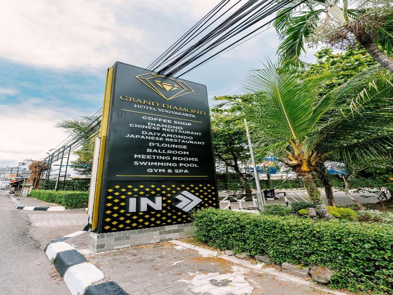 Grand Diamond Hotel Yogyakarta image