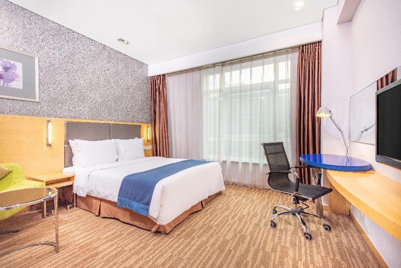 Holiday Inn Express Dongzhimen image