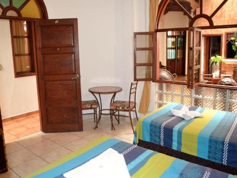 Villa Florencia Zona Centro image