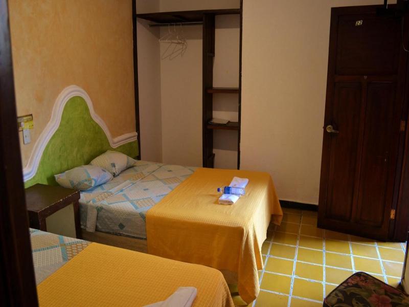 Villa Florencia Zona Centro image