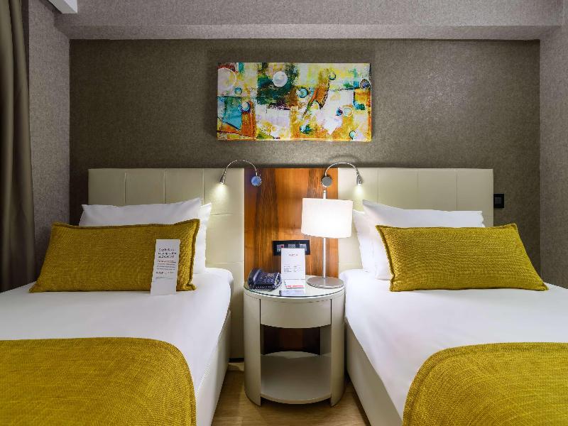 Ramada By Wyndham Istanbul Grand Bazaar image