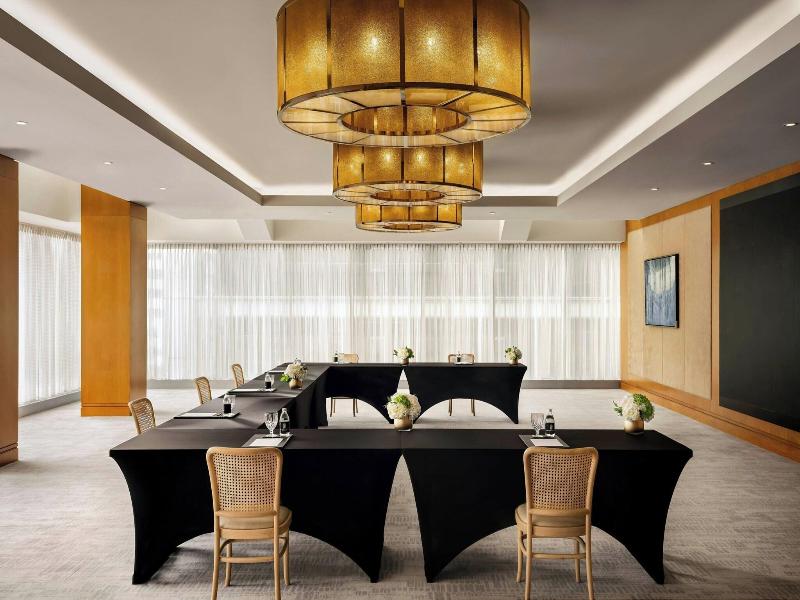 The Ritz-Carlton, Toronto image