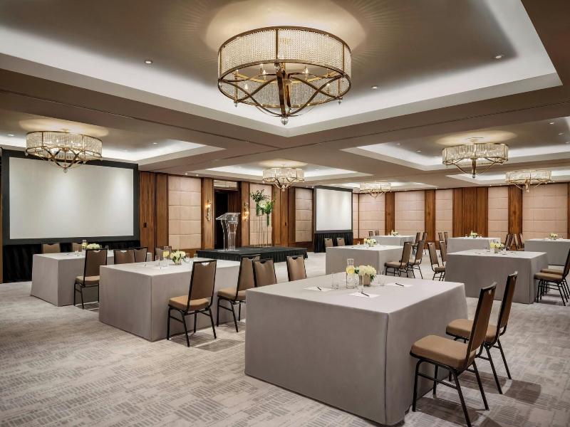 The Ritz-Carlton, Toronto image