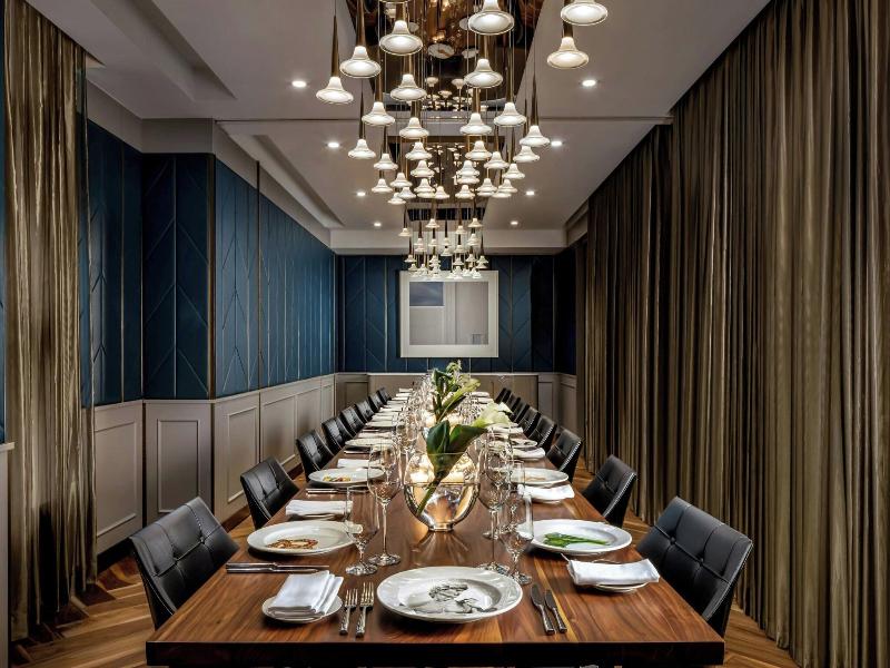 The Ritz-Carlton, Toronto image