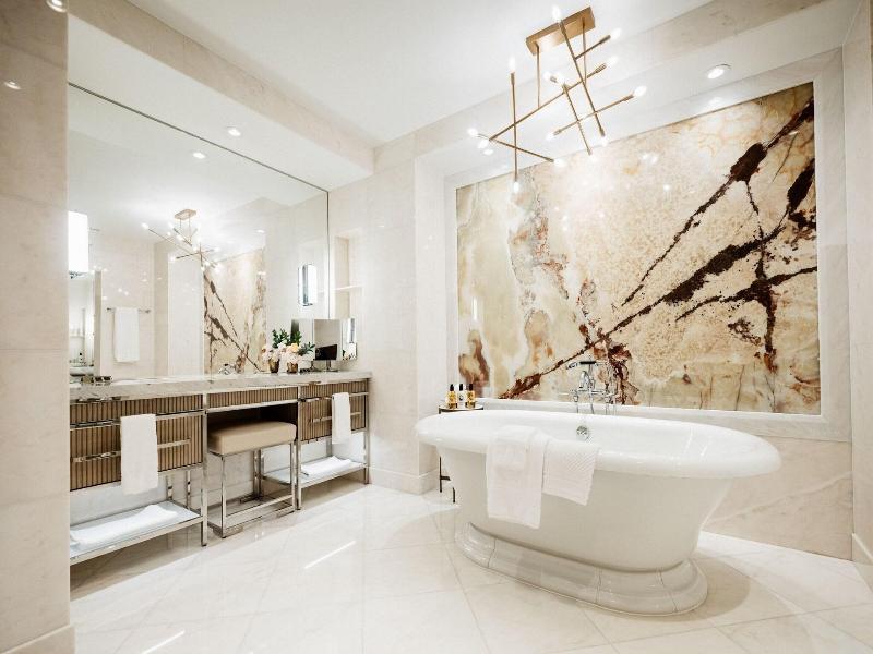 The Ritz-Carlton, Toronto image