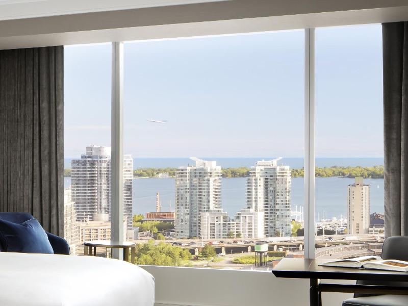 The Ritz-Carlton, Toronto image
