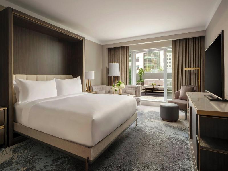 The Ritz-Carlton, Toronto image
