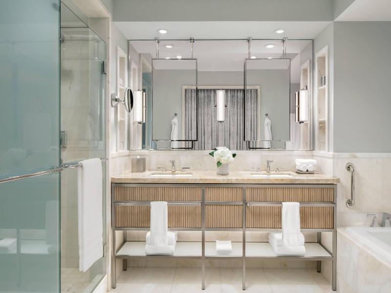 The Ritz-Carlton, Toronto image