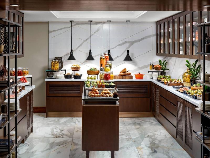 The Ritz-Carlton, Toronto image