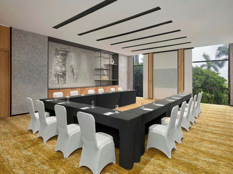 Sheraton Hanoi West image