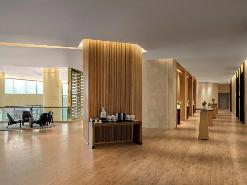 Sheraton Hanoi West image
