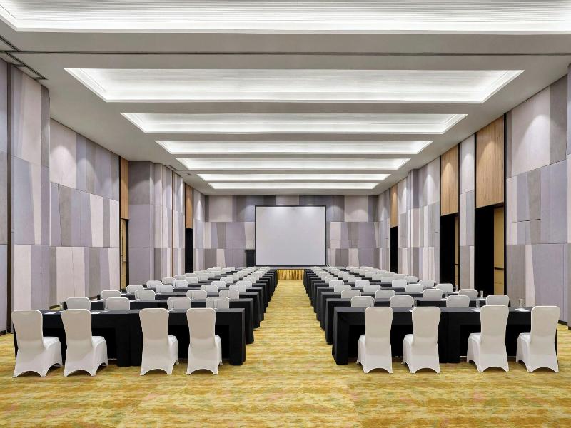 Sheraton Hanoi West image