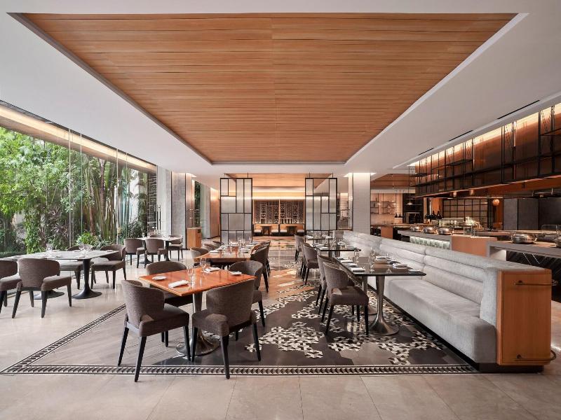 Sheraton Hanoi West image