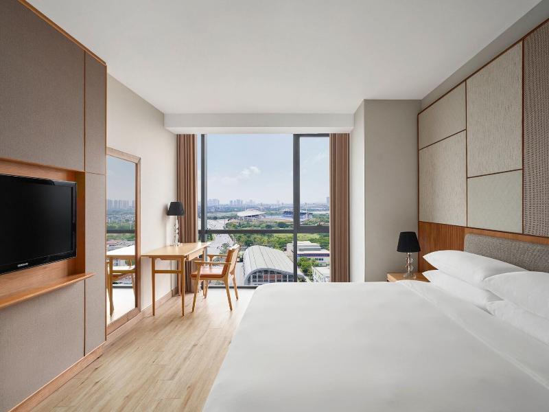 Sheraton Hanoi West image