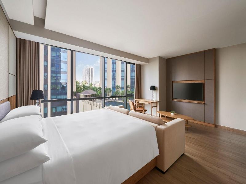 Sheraton Hanoi West image