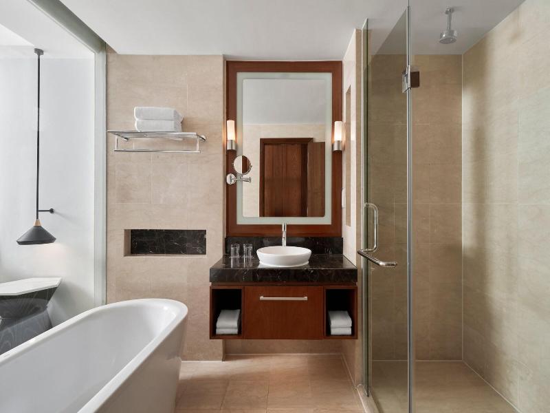 Sheraton Hanoi West image