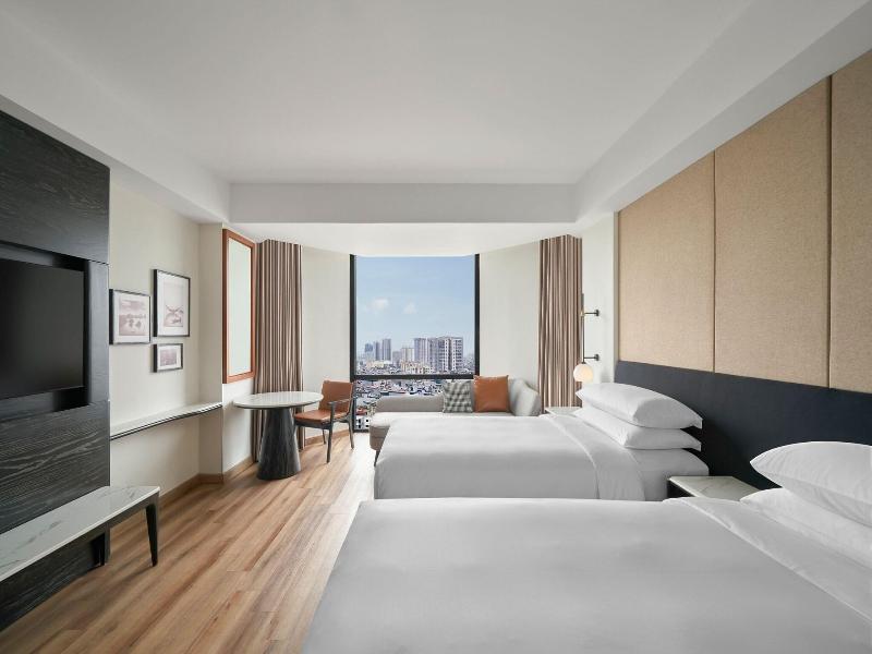Sheraton Hanoi West image