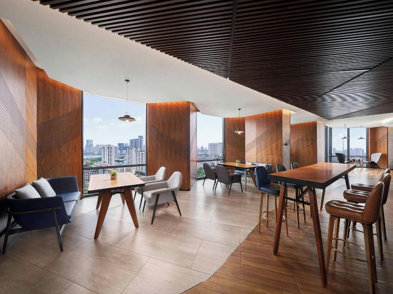 Sheraton Hanoi West image