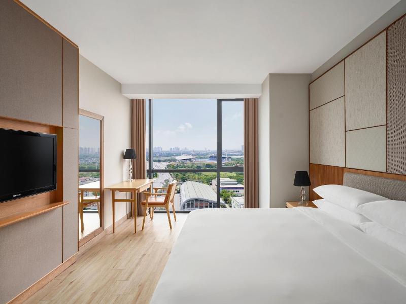 Sheraton Hanoi West image