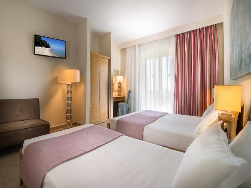 Family Suite Garden View