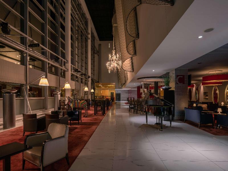 Hilton Geneva Hotel & Conference Centre image
