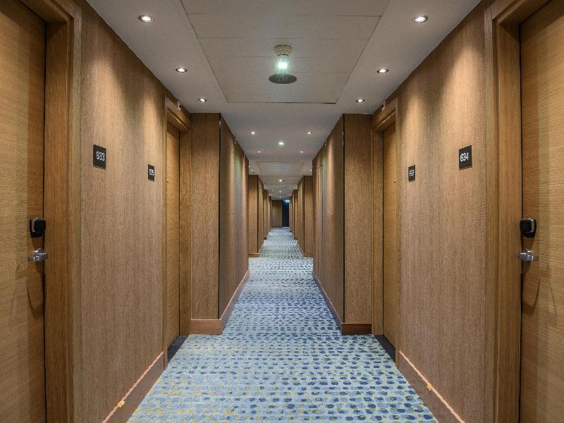 Hilton Geneva Hotel & Conference Centre image