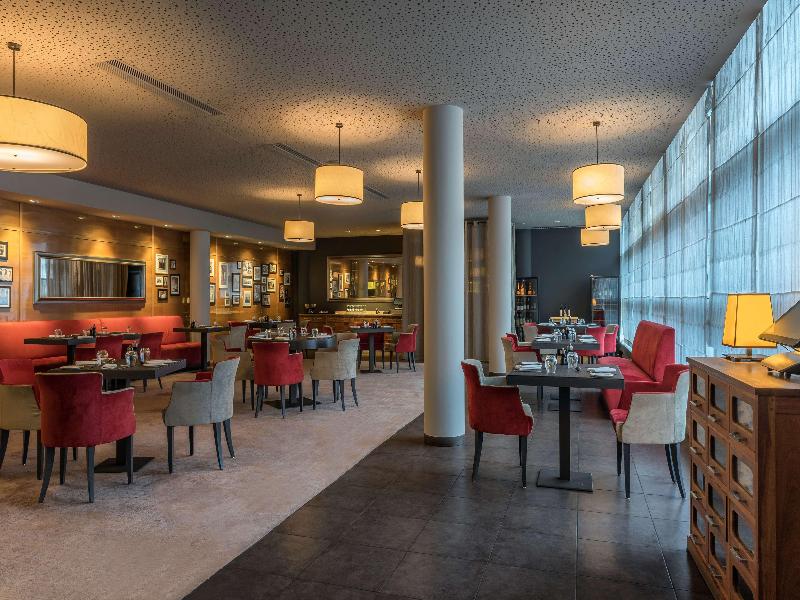 Hilton Geneva Hotel & Conference Centre image