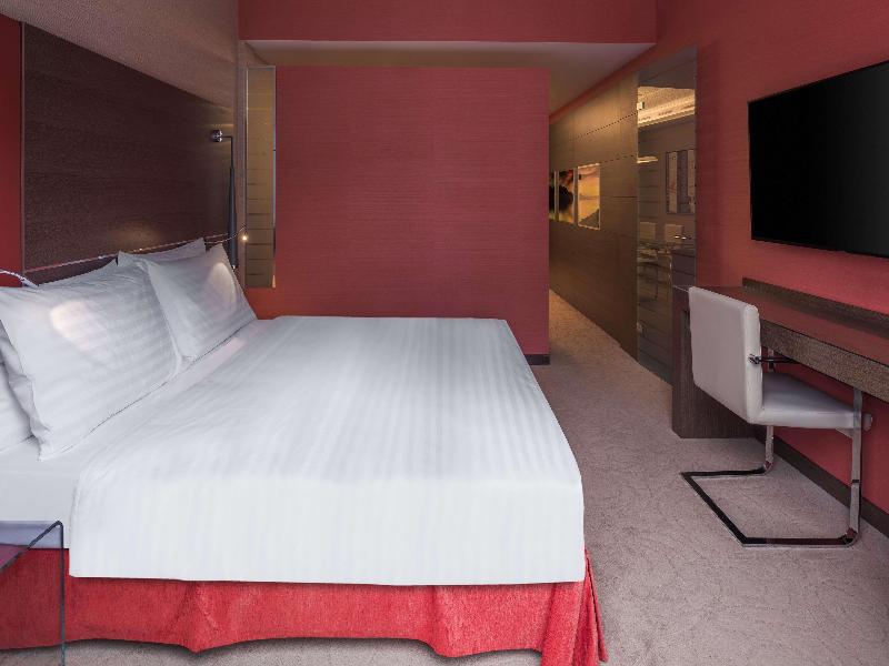 Hilton Geneva Hotel & Conference Centre image