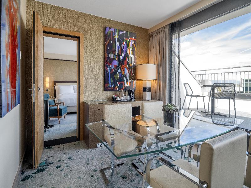 Hilton Geneva Hotel & Conference Centre image