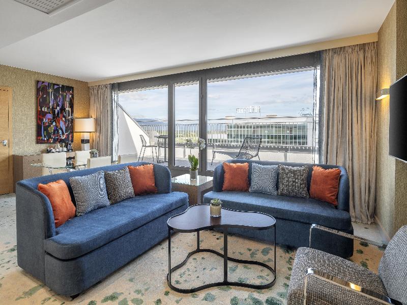 Hilton Geneva Hotel & Conference Centre image
