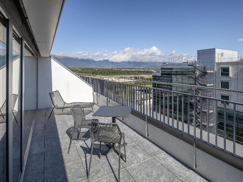 Hilton Geneva Hotel & Conference Centre image