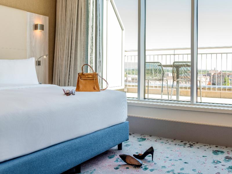 Hilton Geneva Hotel & Conference Centre image