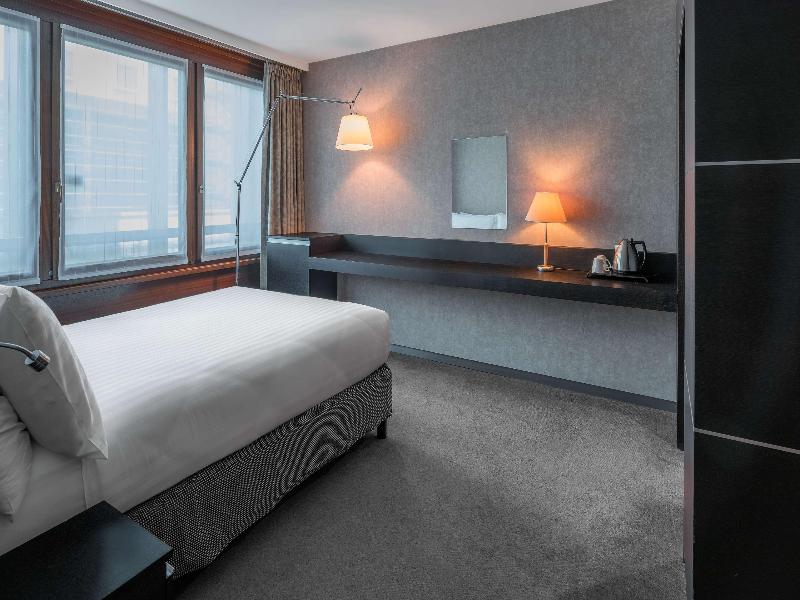 Hilton Geneva Hotel & Conference Centre image