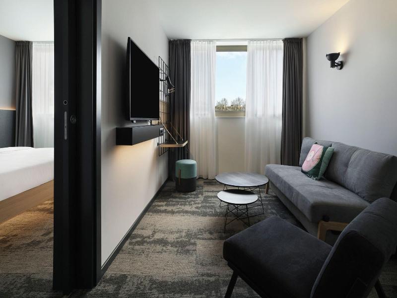 SUITE CITY VIEW ONE BEDROOM