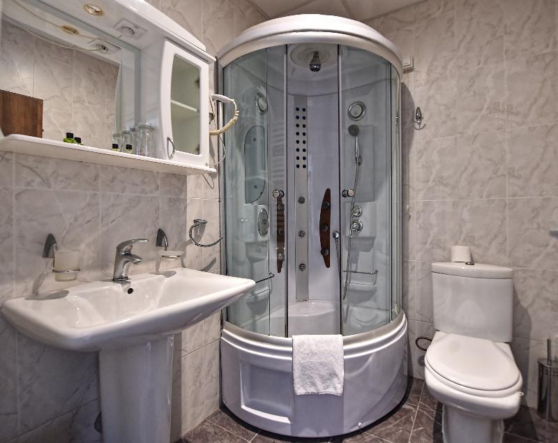 Balkan Hotel Garni photo 24
