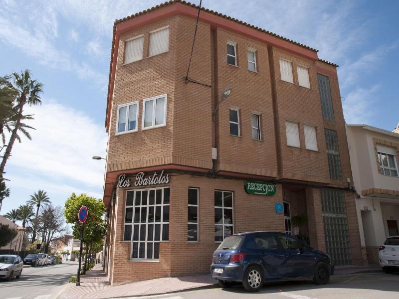 Los Bartolos image
