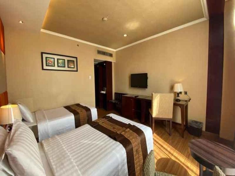 Regent's Park Hotel image