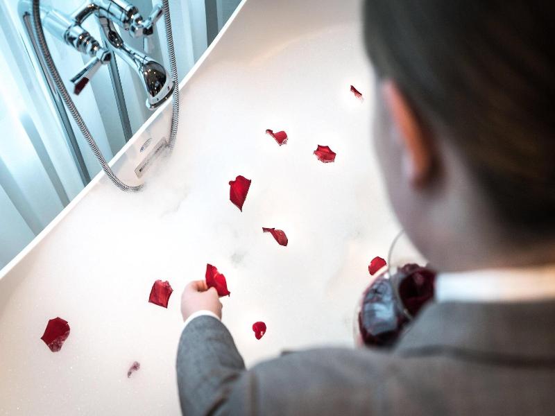 The St Regis Toronto image