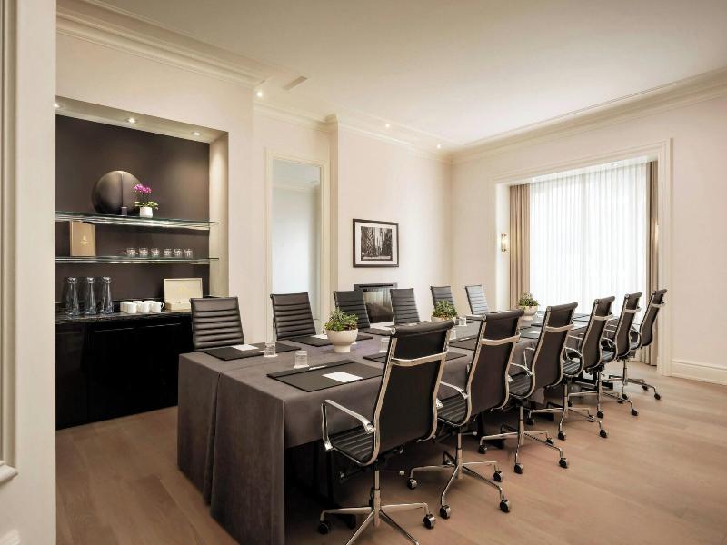 The St Regis Toronto image